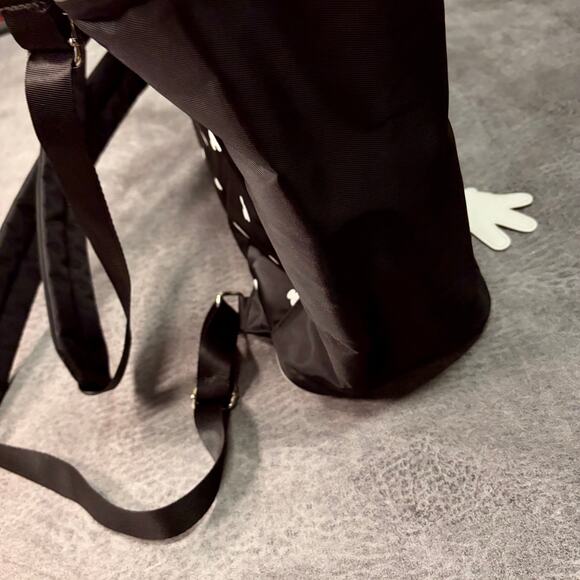 Disney Mickey Mouse Peek-a-Boo Bioworld Backpack main image 4